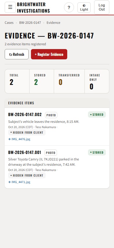 RaizIntel on a phone: a case's evidence list